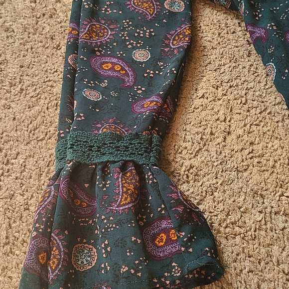 Dress - Picture 3 of 3